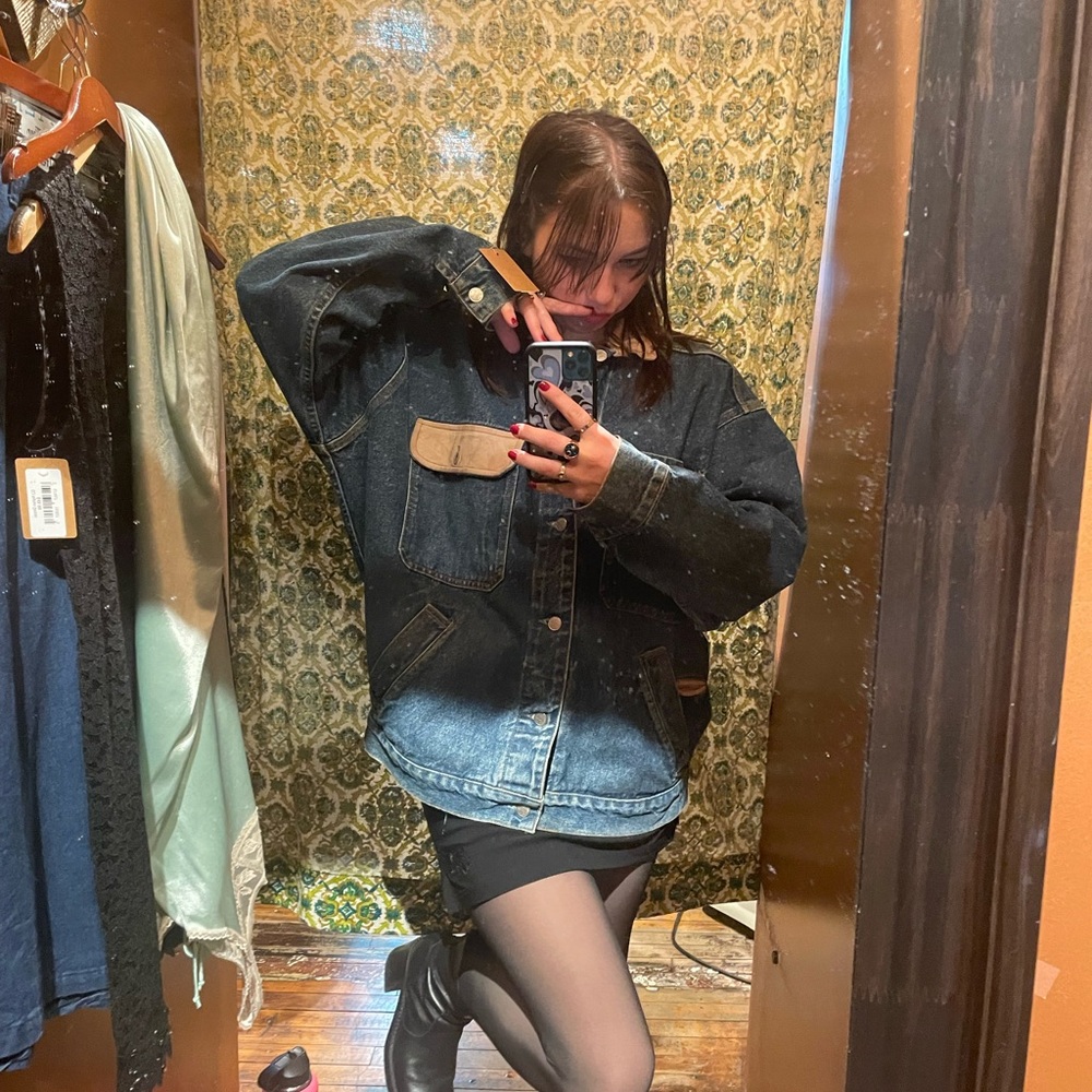 Meet your Posher, Kaylie